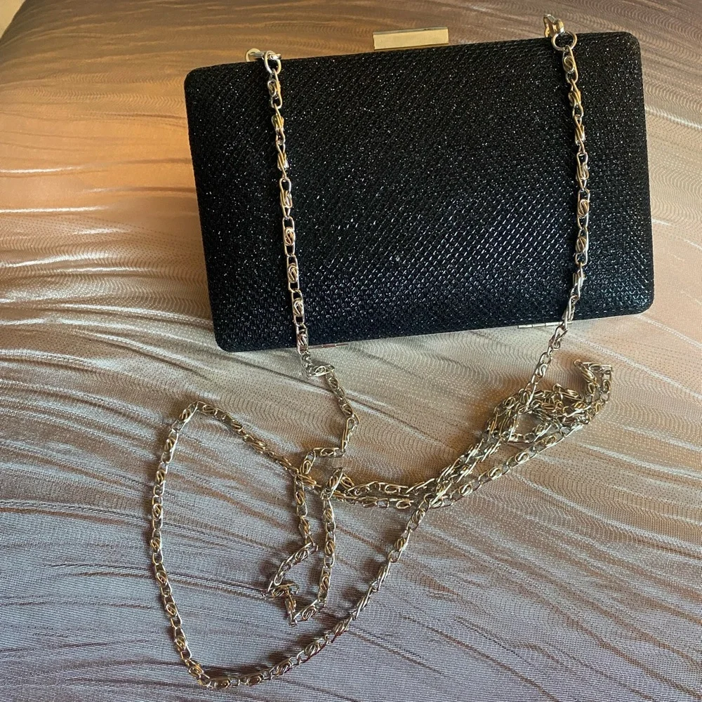 Elegant Black Chain Clutch